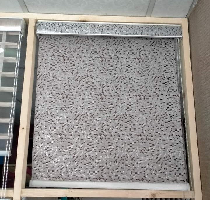 Luxury Printed & Zebra Roller Blinds for Home & Office | Decorea Home