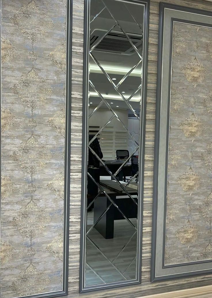 Decorea Home Modern Decorative Wall Mirror for Living Room & Bedroom