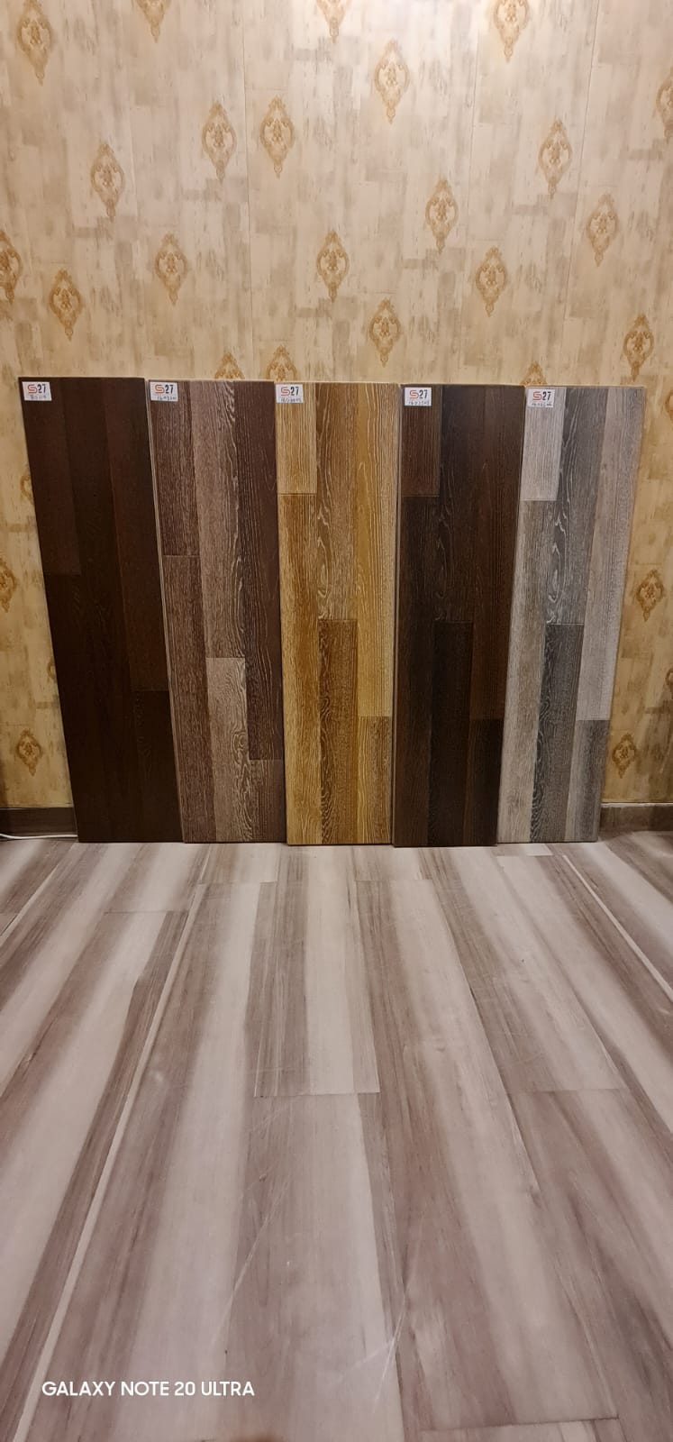 Scratch-Resistant Engineered Wooden Floor Tiles | Decorea Home