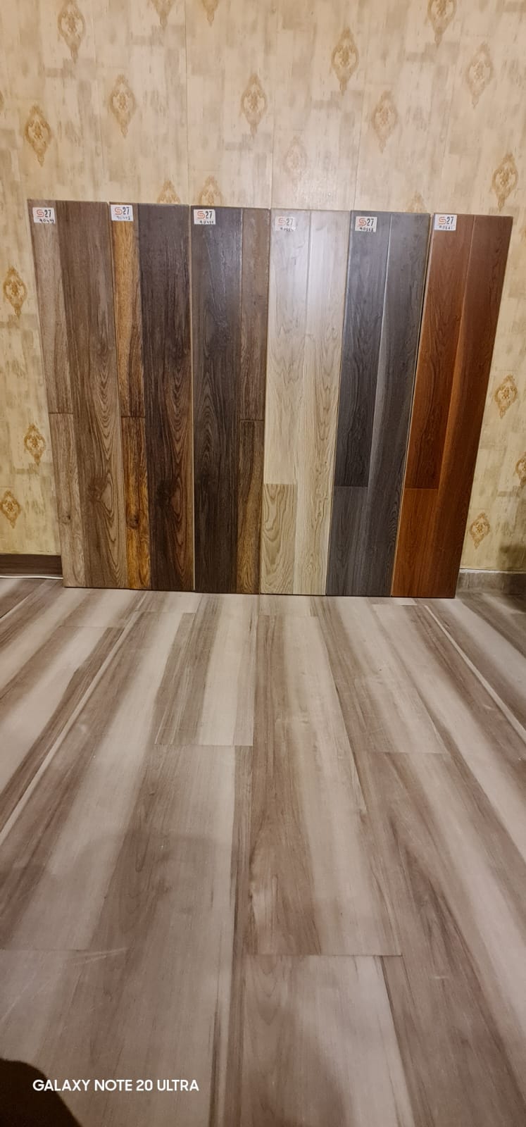 Scratch-Resistant Engineered Wooden Floor Tiles | Decorea Home